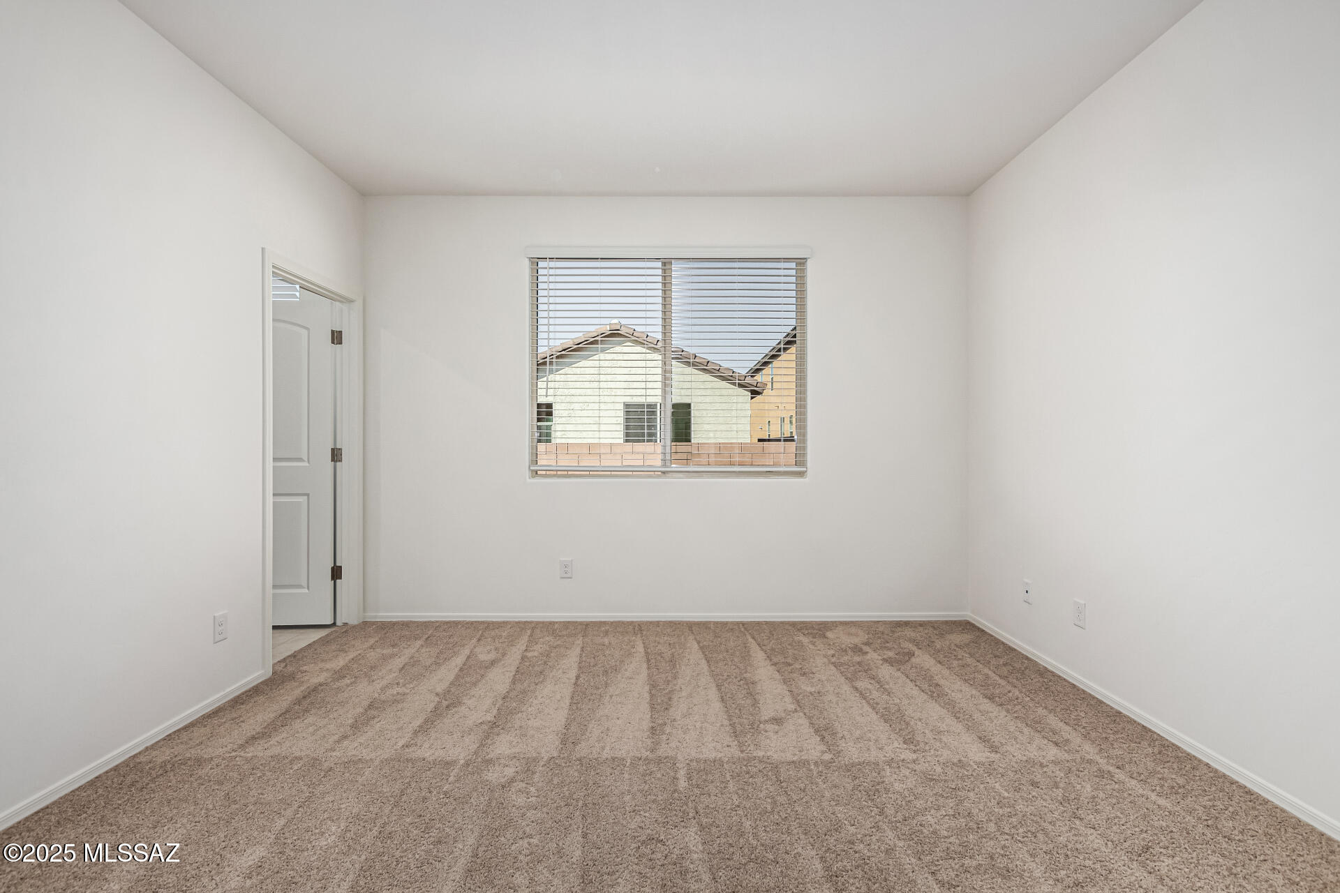 9253 North Agave Gold Road Tucson, AZ 85742 - Photo 15 of 31 15 Agave