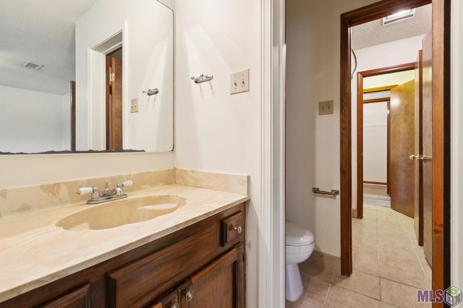 923 Ridgepoint Court, Unit 923 Baton Rouge, LA 70810 - Photo 11 of 16