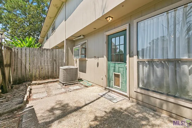 $140,000 | 923 Ridgepoint Court, Unit 923, Baton Rouge, LA 70810