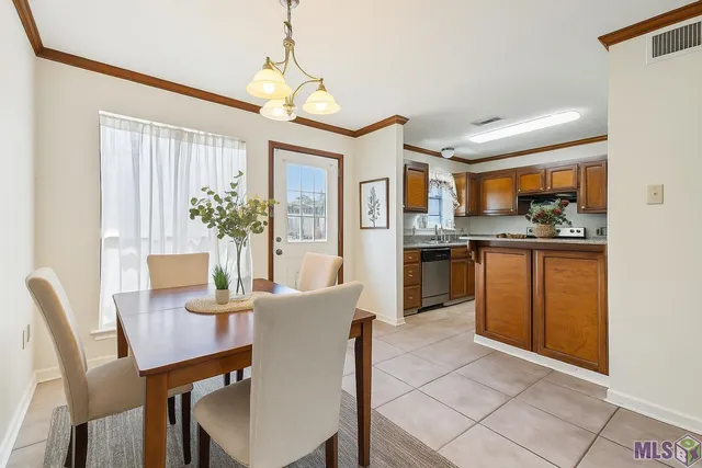 $140,000 | 923 Ridgepoint Court, Unit 923, Baton Rouge, LA 70810