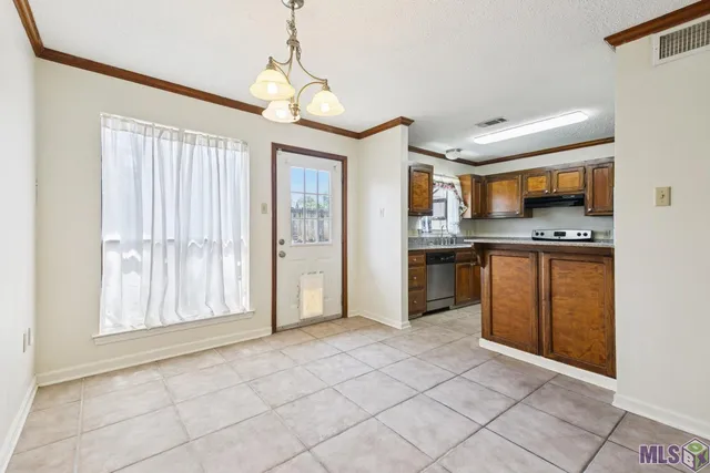 $135,000 | 923 Ridgepoint Court, Unit 923, Baton Rouge, LA 70810