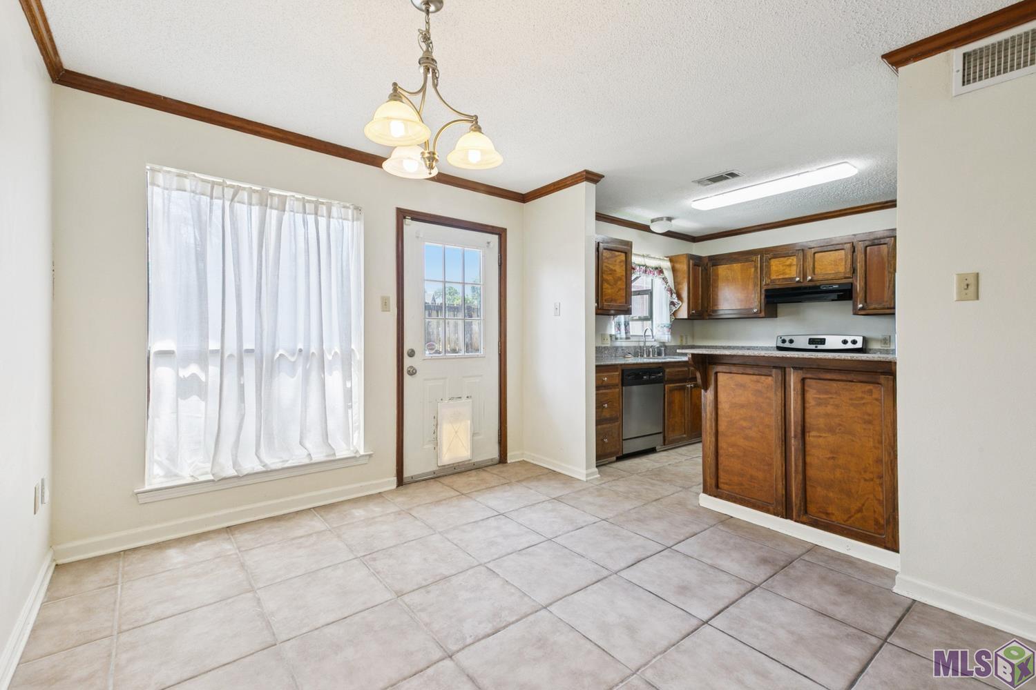 923 Ridgepoint Court, Unit 923 Baton Rouge, LA 70810 - Photo 6 of 16