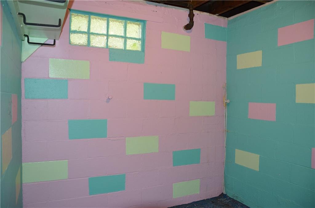 5 Hays Street Rural Ridge, PA 15075 - Photo 12 of 19 Storage room