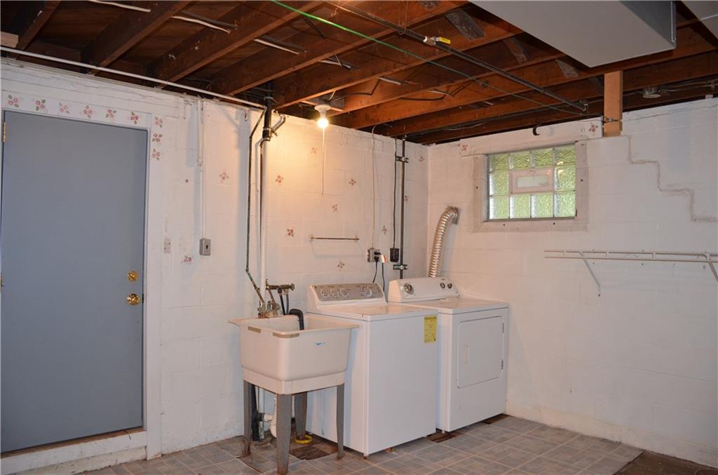 5 Hays Street Rural Ridge, PA 15075 - Photo 13 of 19 Home includes washer and dryer
