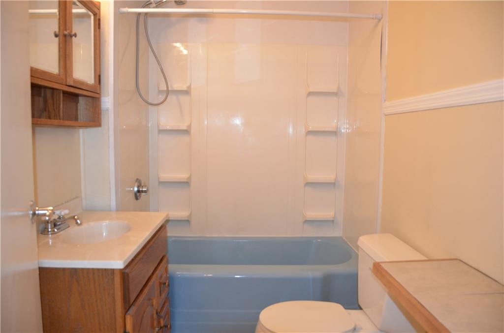 5 Hays Street Rural Ridge, PA 15075 - Photo 8 of 19 Main floor full bath has ceramic floor