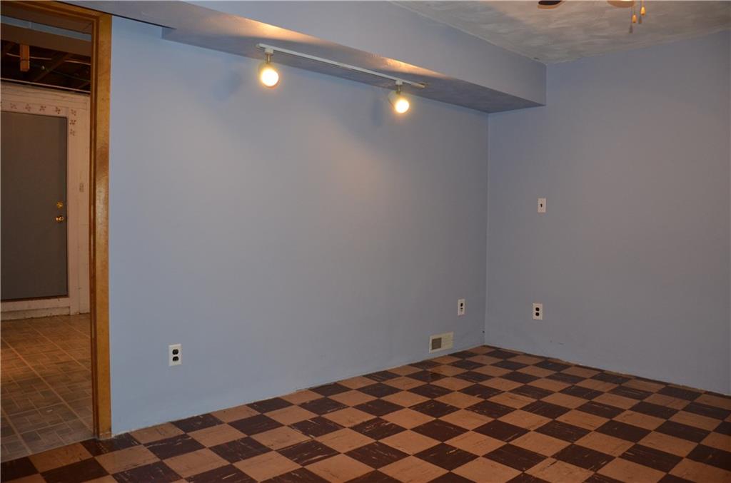 5 Hays Street Rural Ridge, PA 15075 - Photo 10 of 19 Lower level has tile floor