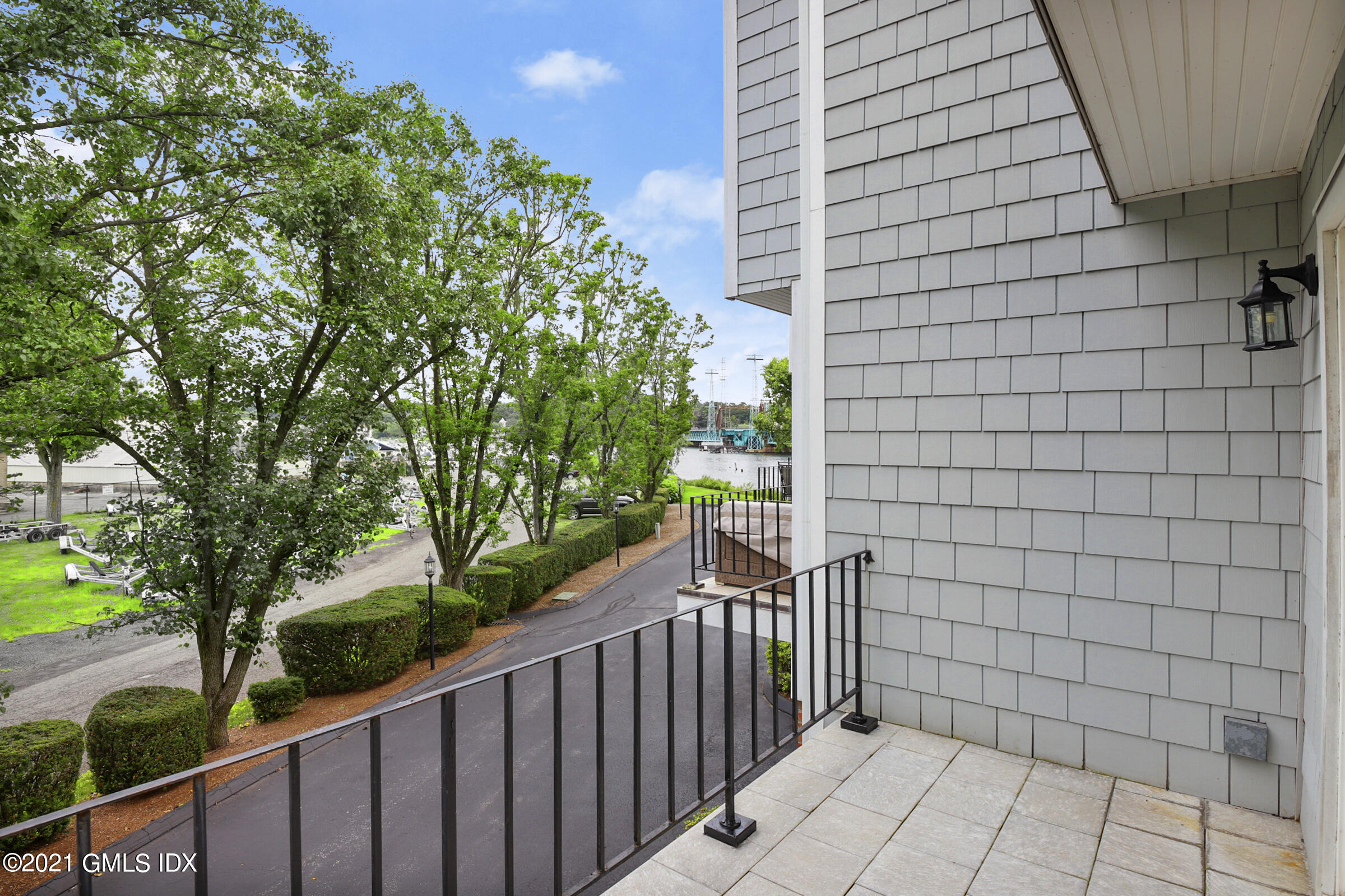 100 Strickland Road, Unit 1 Cos Cob, CT 06807 - Photo 27 of 29 a view of a balcony