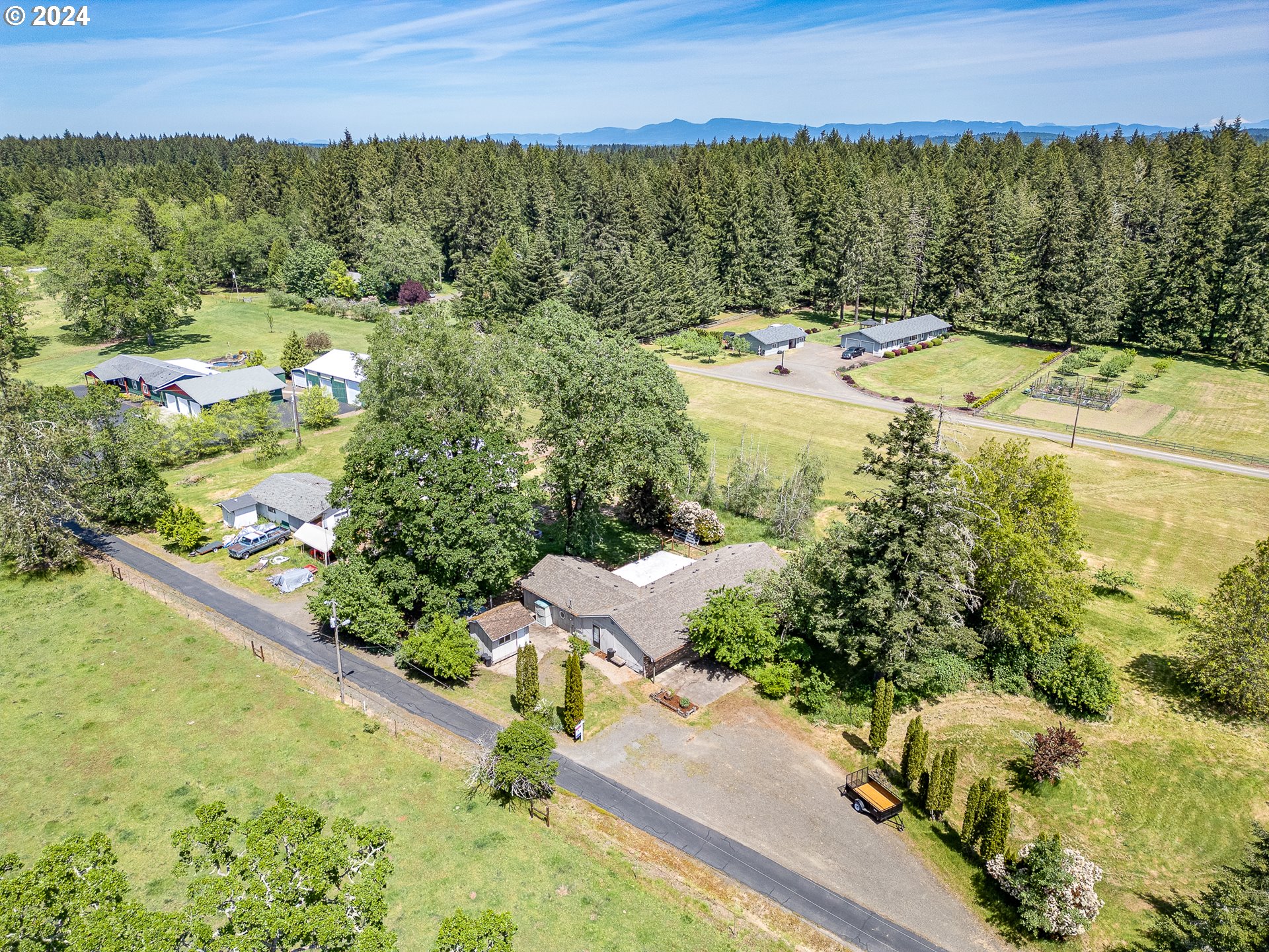 25683 Perkins Road Veneta, OR 97487 - Photo 1 of 41 Gallery Image 1
