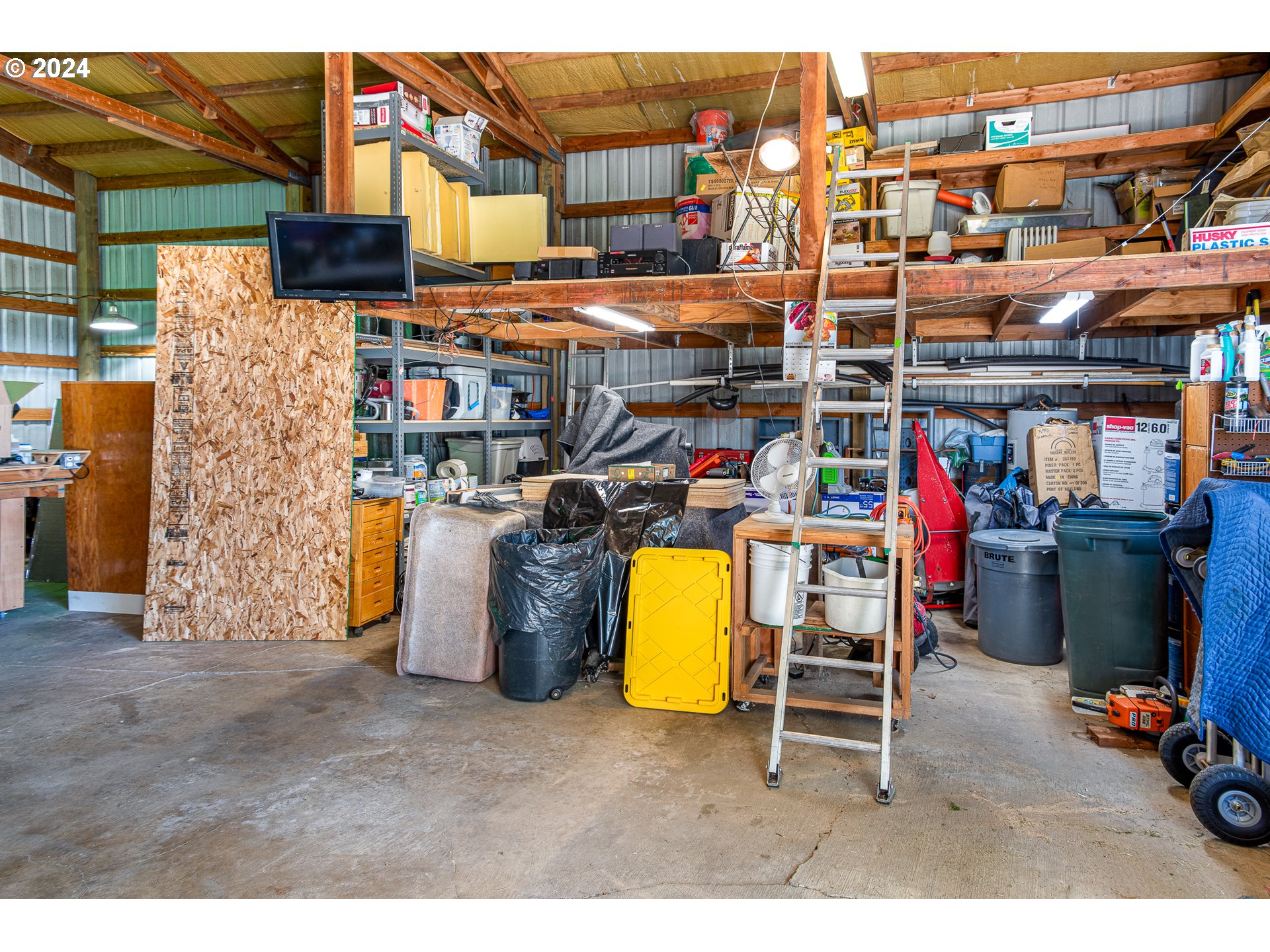 25683 Perkins Road Veneta, OR 97487 - Photo 35 of 41 Shop