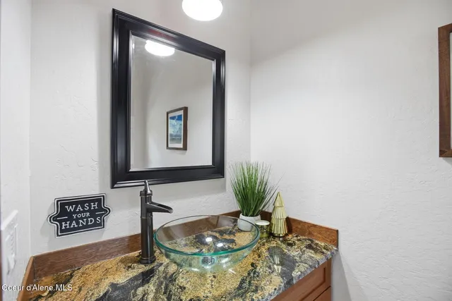 $1,495,000 | 11644 East Sims Lane, Athol, ID 83801