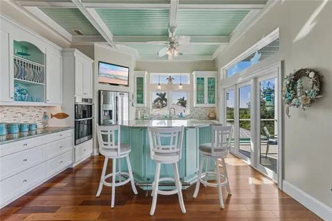 $1,650,000 | 125 Burns Road, Terra Ceia, FL 34250