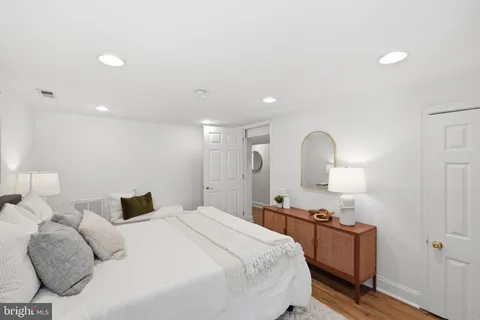 $899,888 | 1005 Irving Street Northwest, Washington, DC 20010