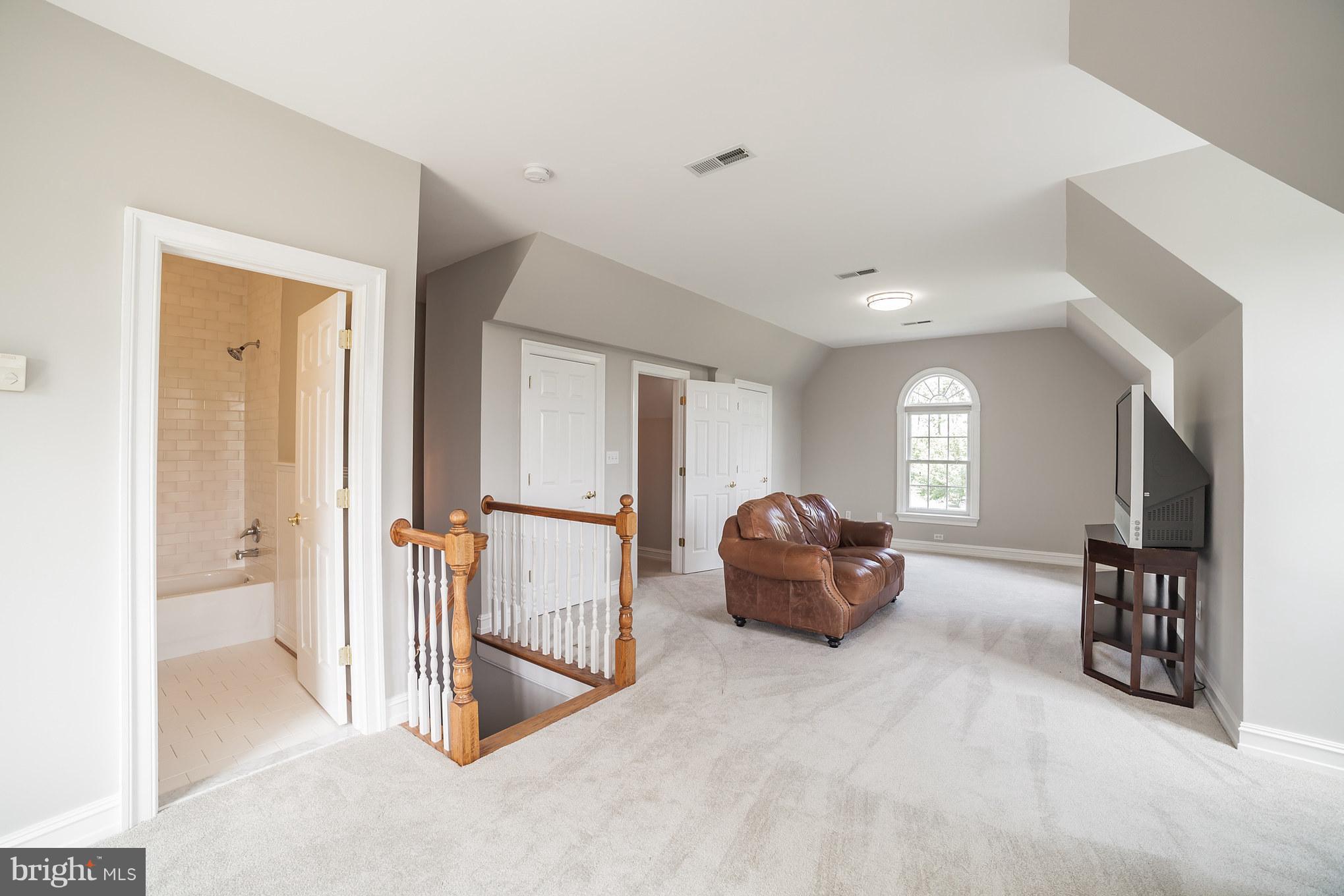 2024 Dixon Road Frederick, MD 21704 - Photo 23 of 30 Bedroom/Kids Play Room