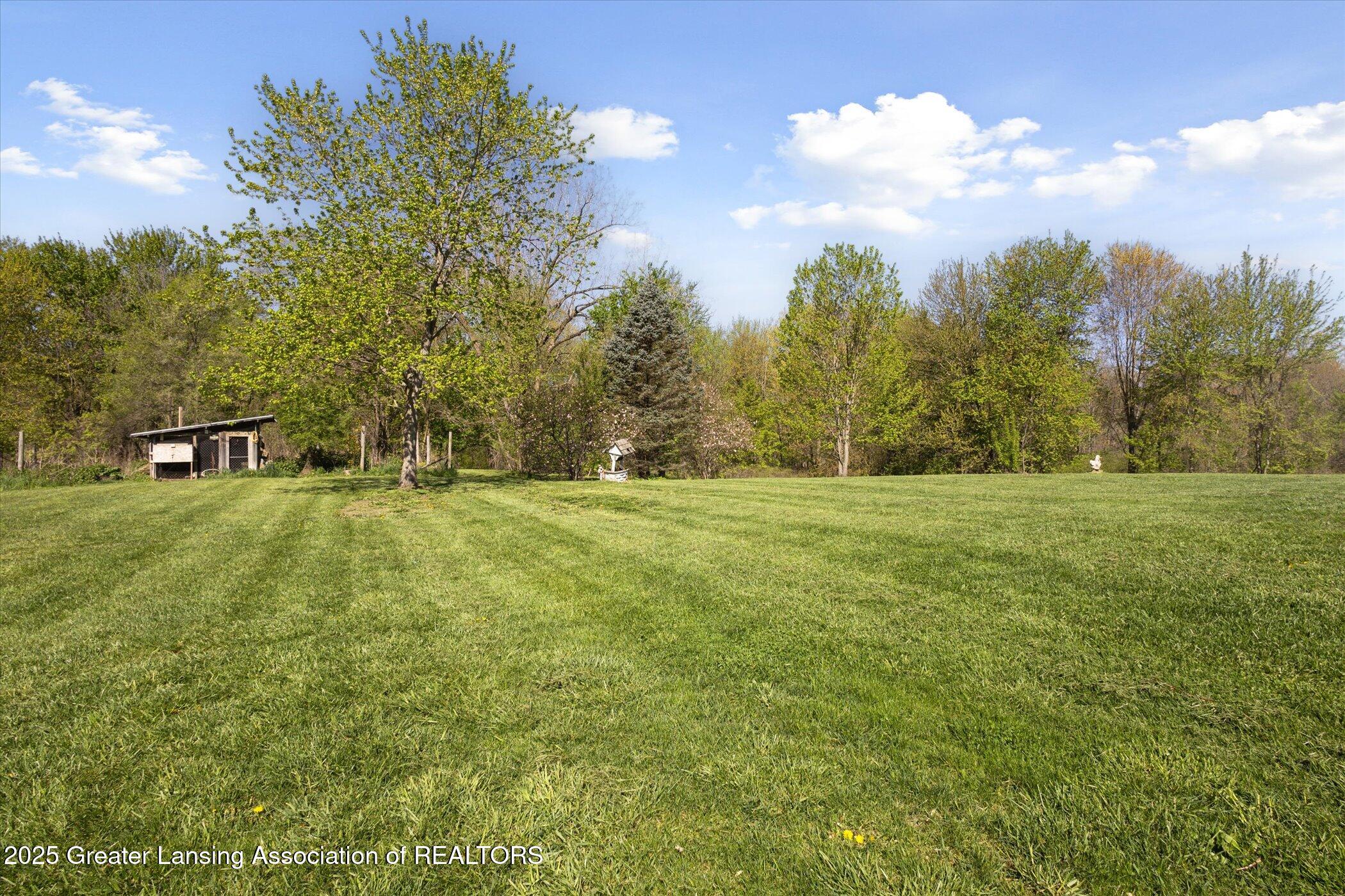 15426 South Lowell Road Lansing, MI 48906 - Photo 33 of 42 46-15426-S-Lowell-Rd-Lansing-MI-48906-Wi