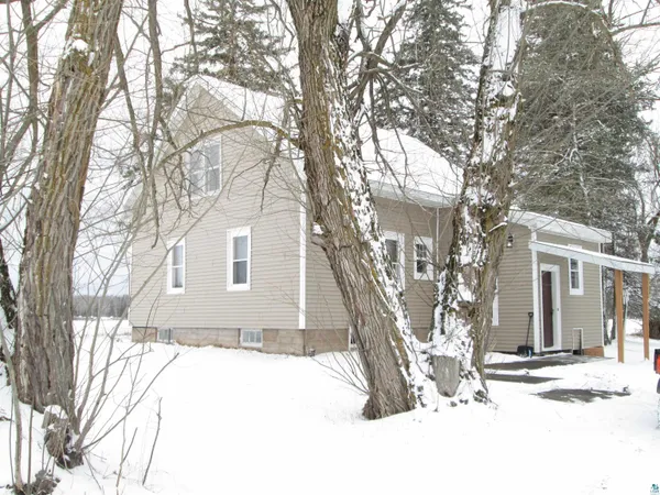 $599,000 | 9255 East West Homestead Road, Poplar, WI 54864