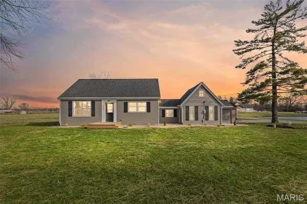 $165,000 | 2049 Park Road, Belleville, IL 62220