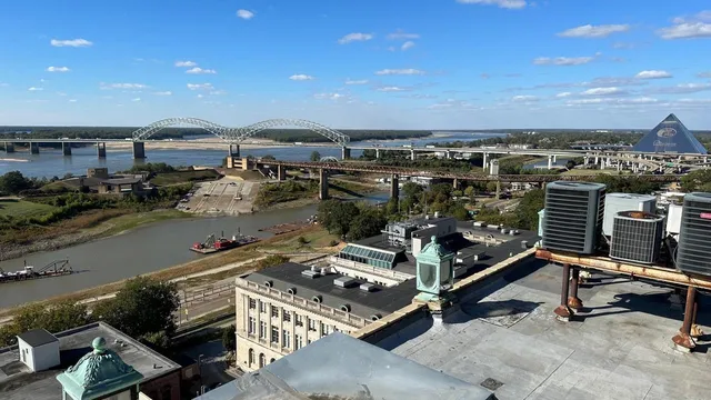 $165,000 | 66 Monroe Avenue, Unit 304, Memphis, TN 38103