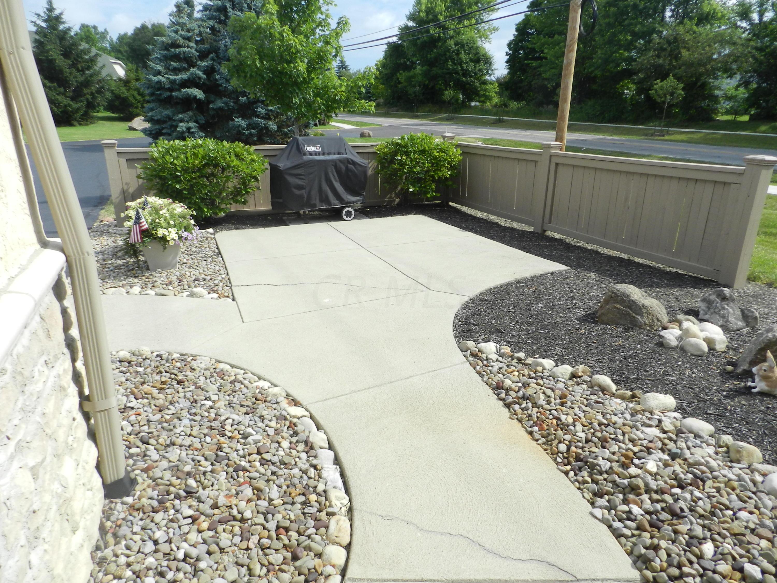 8341 Smoky Row Road Dublin, OH 43016 - Photo 11 of 42