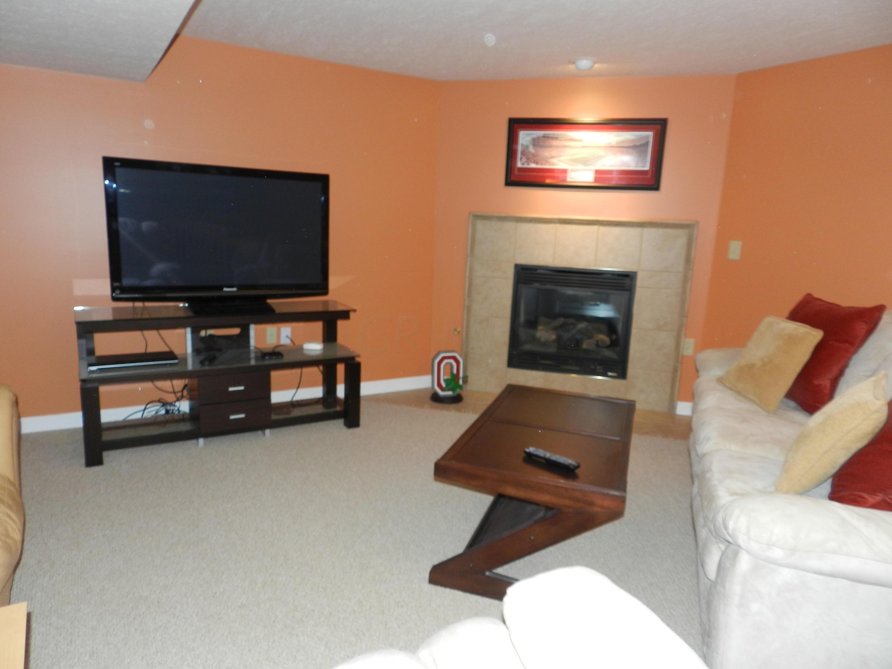 8341 Smoky Row Road Dublin, OH 43016 - Photo 15 of 42