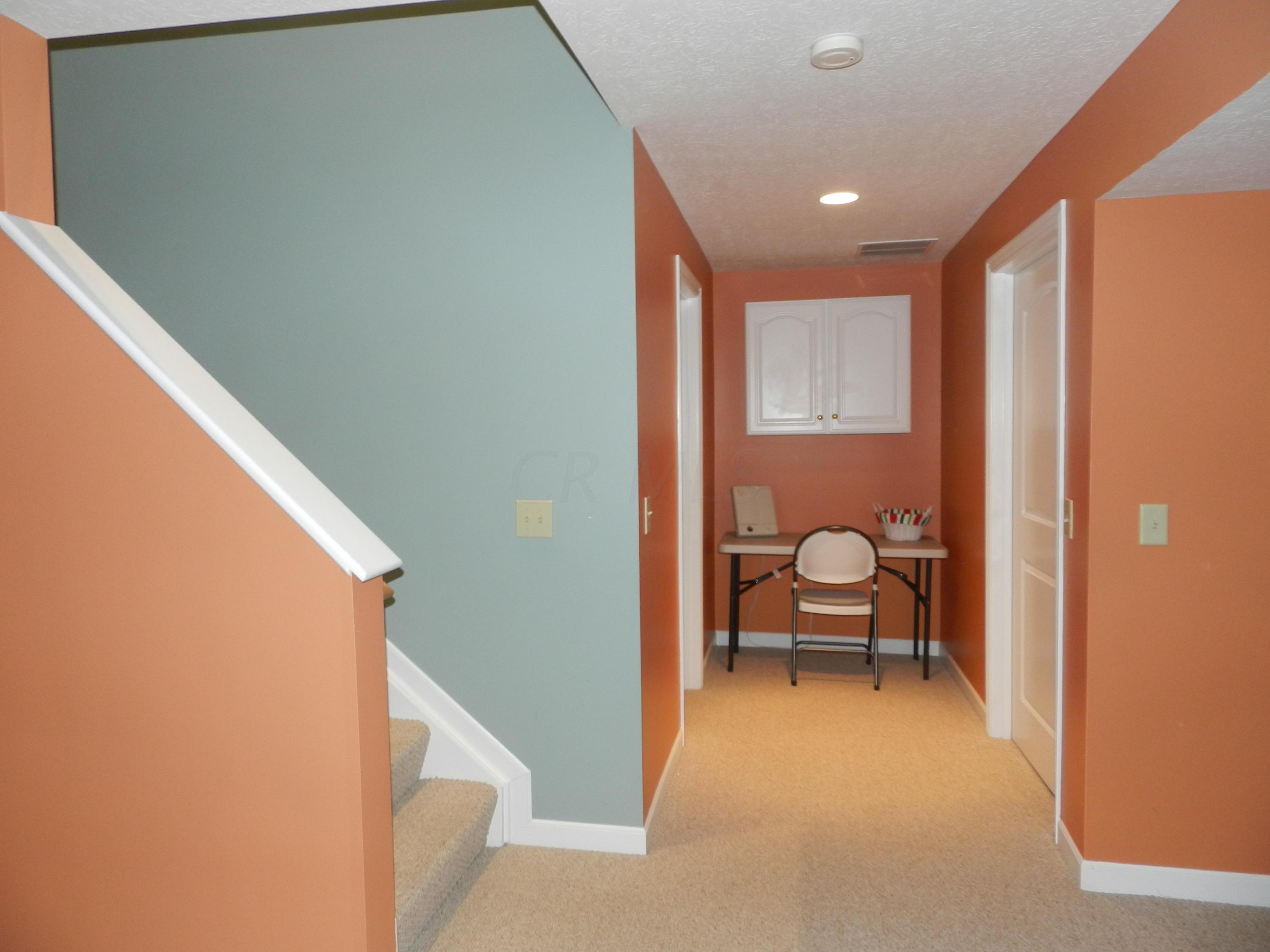 8341 Smoky Row Road Dublin, OH 43016 - Photo 17 of 42