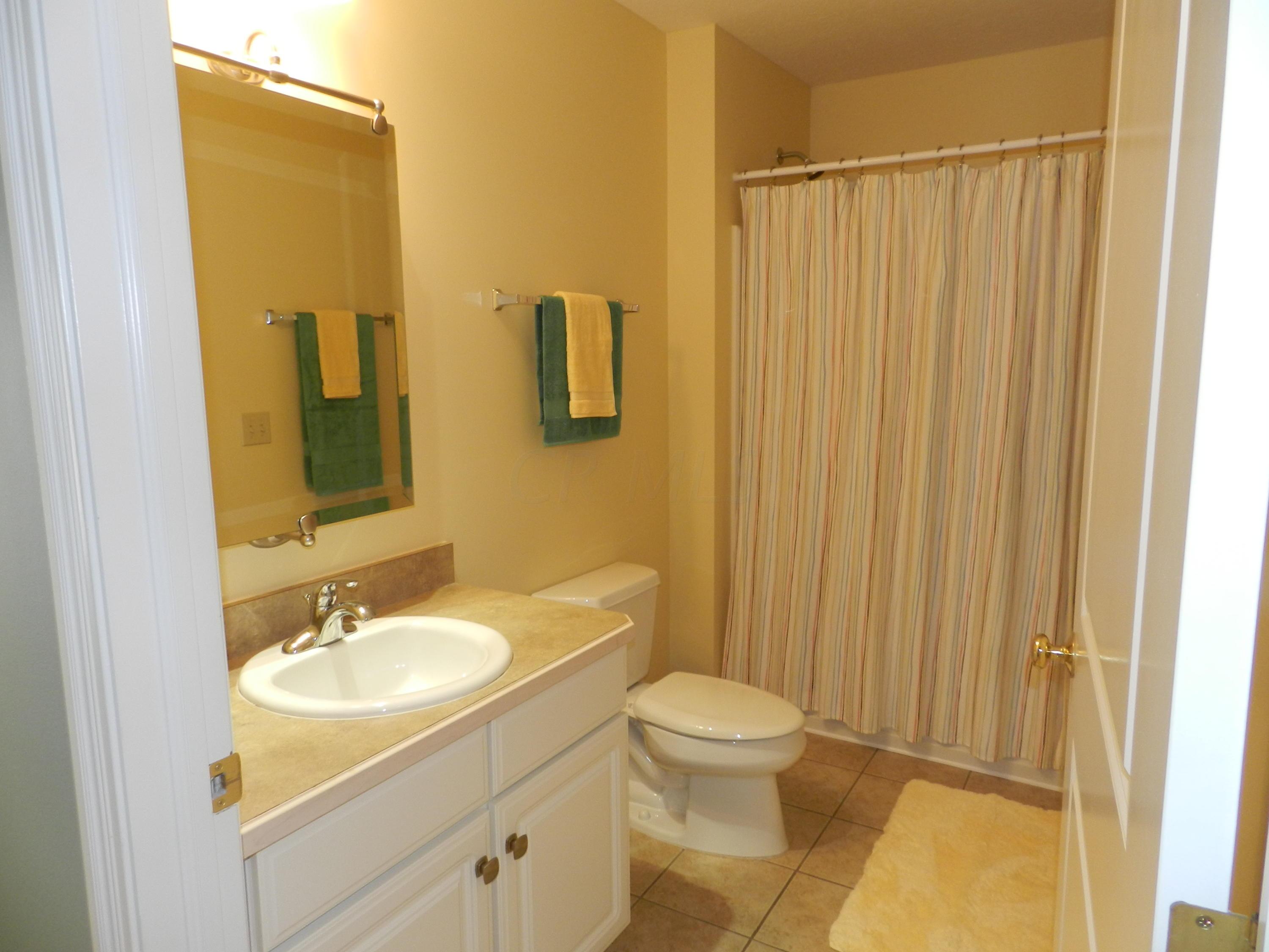 8341 Smoky Row Road Dublin, OH 43016 - Photo 31 of 42