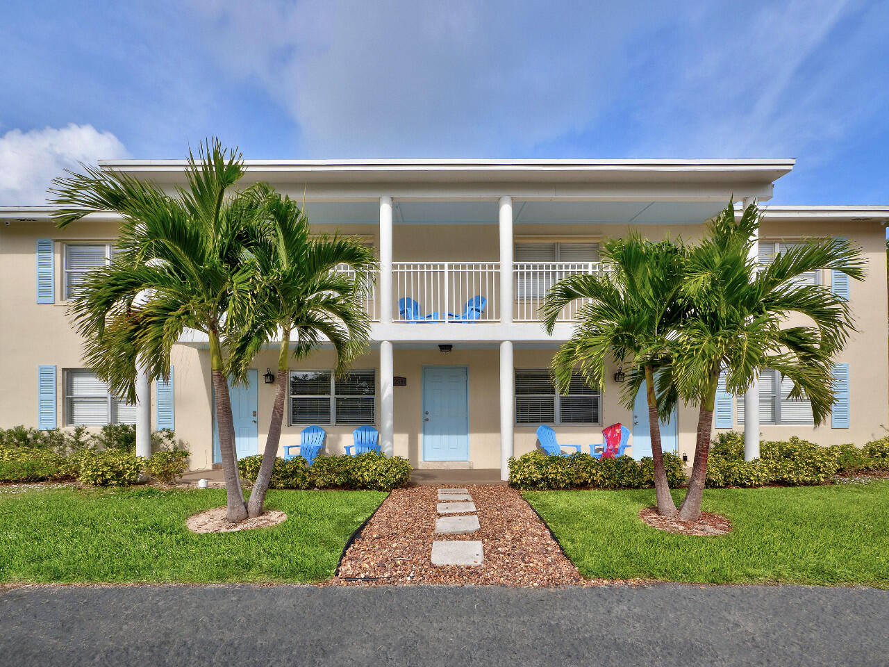 front view of house with a yard