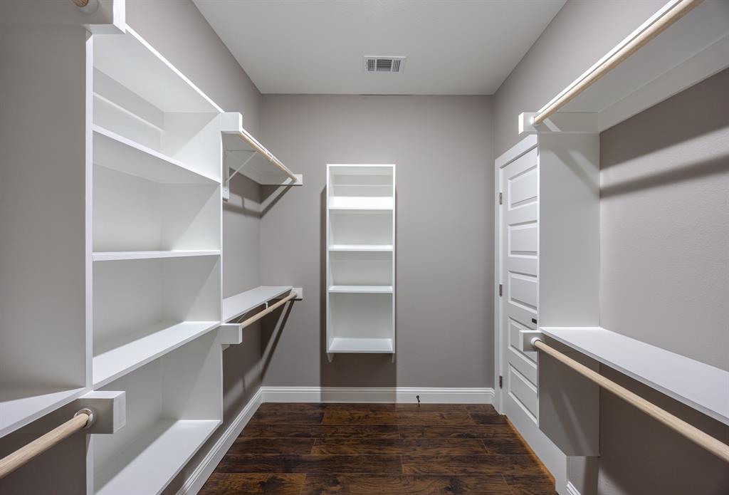 104 Mansfield Road Cleburne, TX 76031 - Photo 30 of 36