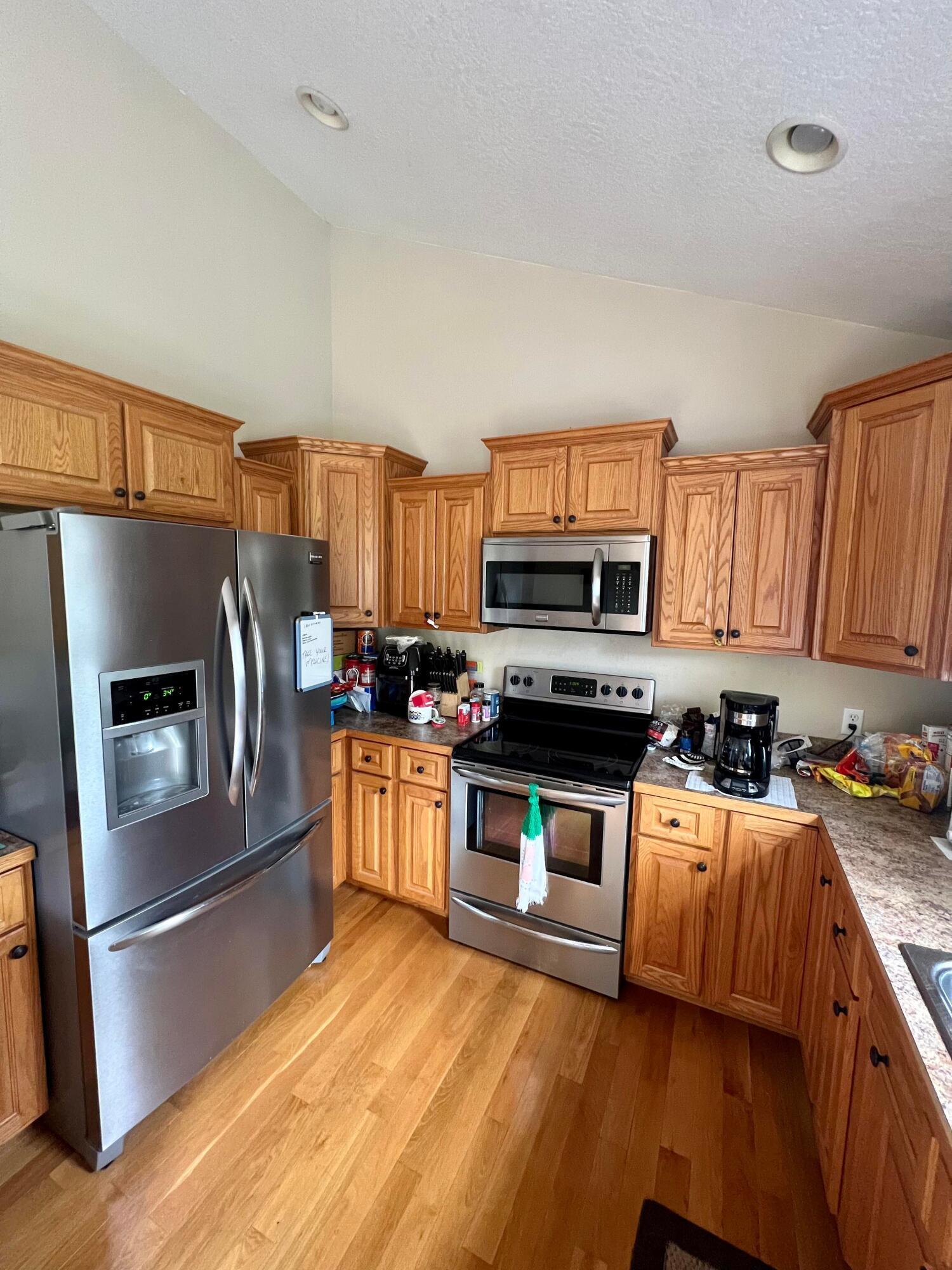 100 Porter Road Bidwell, OH 45614 - Photo 4 of 16 100 Porter Kitchen 2