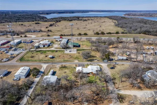 $265,000 | 42 Epsom Drive, Gordonville, TX 76245