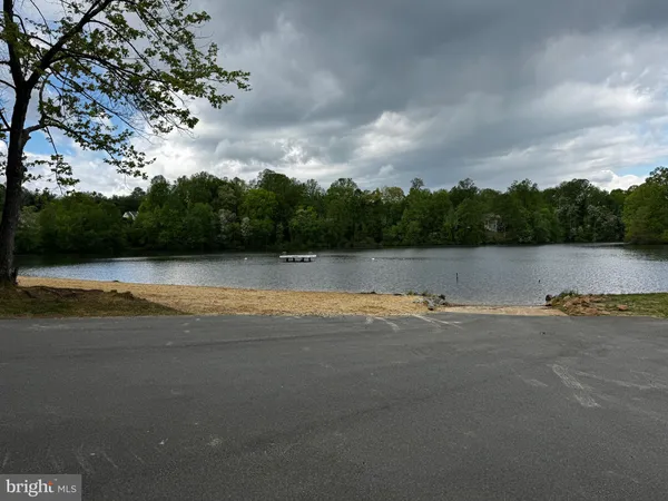 $775,000 | 15804 Corwin Place, Dumfries, VA 22025