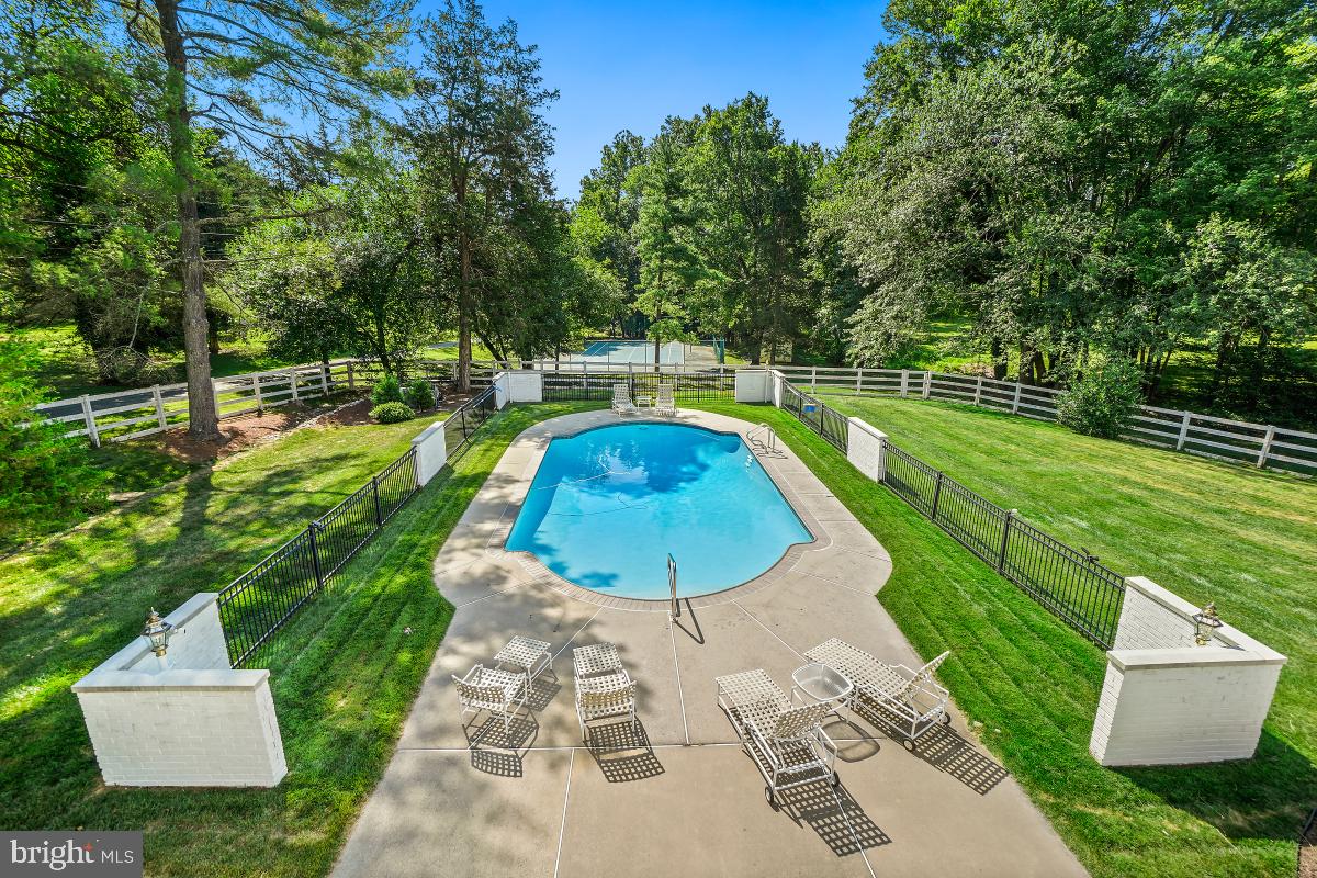 14650 Seneca Road Potomac, MD 20854 - Photo 40 of 48 Gallery Image 40