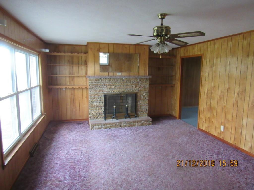 1695 Brown Springs Road Greeneville, TN 37743 - Photo 4 of 21 Living Room
