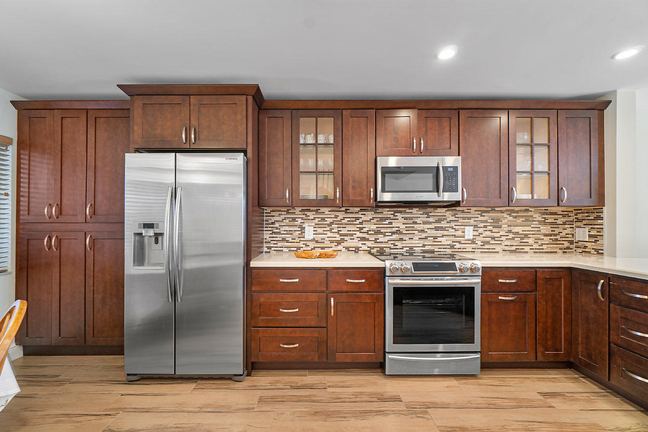 6021 Old Court Road, Unit 1107 Boca Raton, FL 33433 - Photo 13 of 41 012-6021OldCourtRd-BocaRaton-FL-small