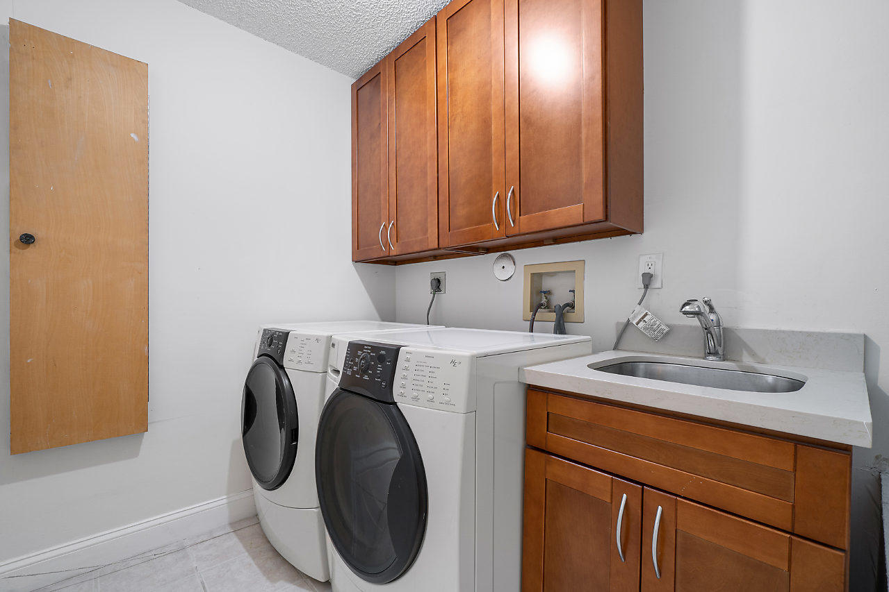 6021 Old Court Road, Unit 1107 Boca Raton, FL 33433 - Photo 23 of 41 022-6021OldCourtRd-BocaRaton-FL-small
