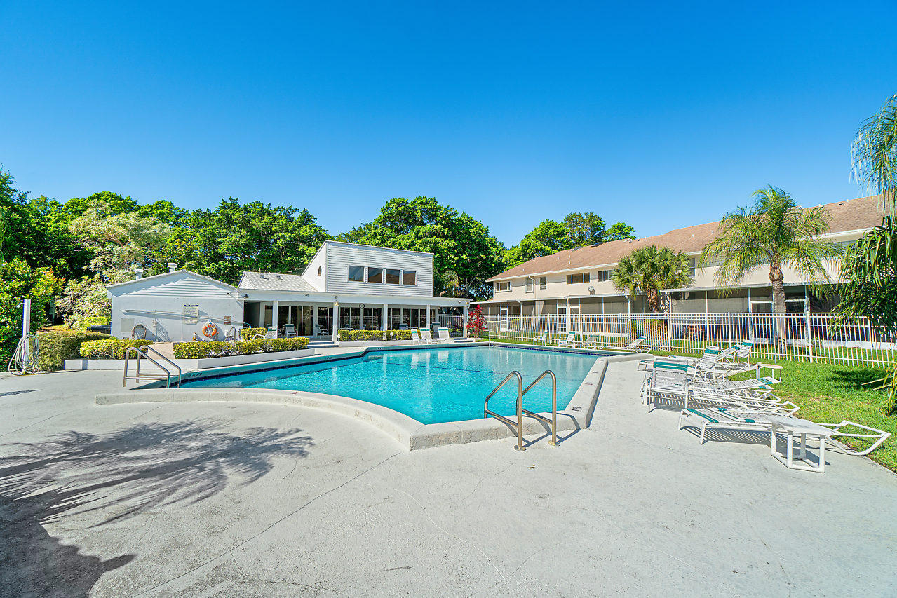 6021 Old Court Road, Unit 1107 Boca Raton, FL 33433 - Photo 35 of 41 034-6021OldCourtRd-BocaRaton-FL-small