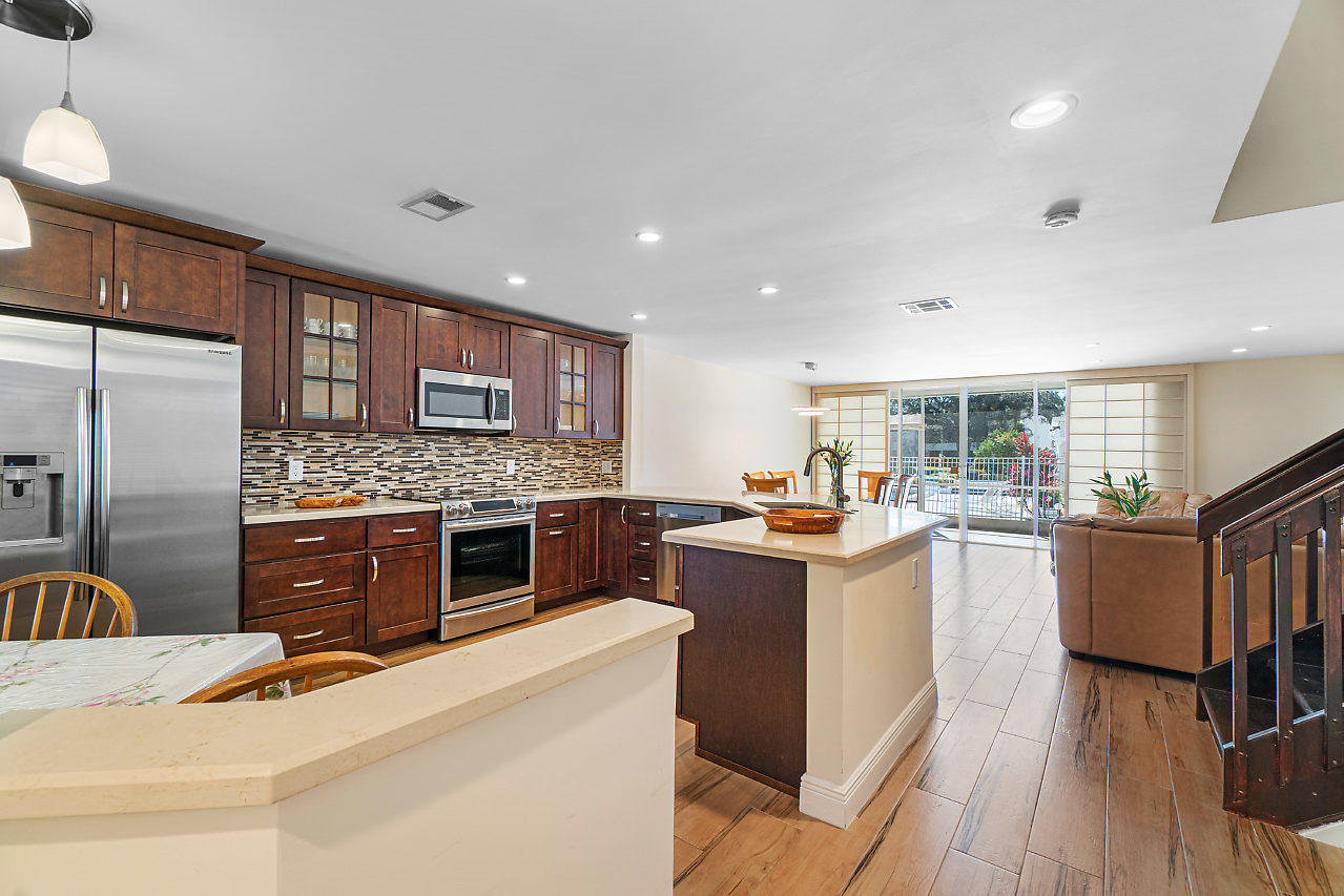 6021 Old Court Road, Unit 1107 Boca Raton, FL 33433 - Photo 6 of 41 005-6021OldCourtRd-BocaRaton-FL-small