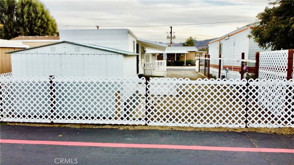 6426 Valley View Street, Unit 9 Joshua Tree, CA 92252 - Photo 22 of 23 a view of a street
