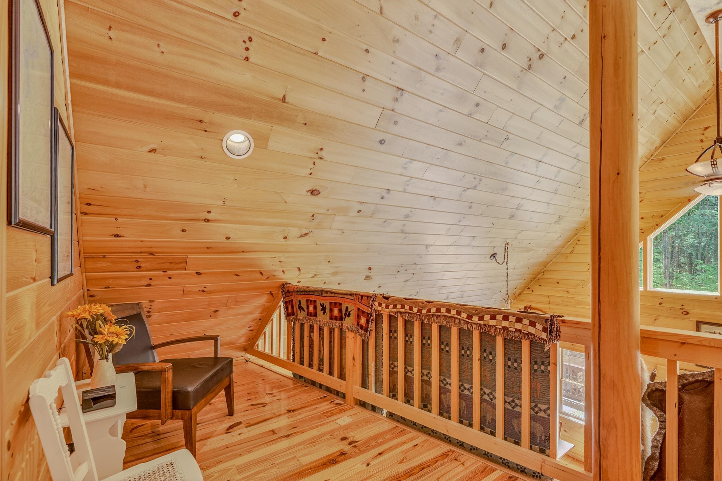 1560 Cherry Valley Road Bethlehem, NH 03574 - Photo 25 of 56