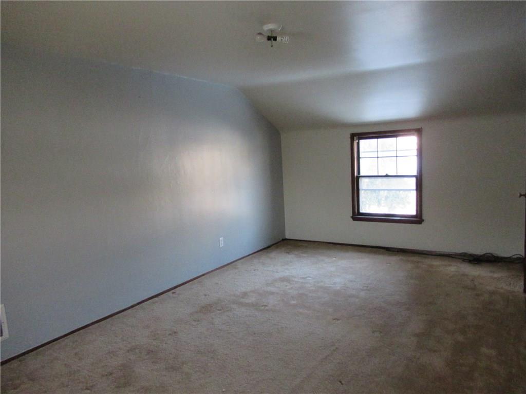 824 Geyer Road Pittsburgh, PA 15212 - Photo 10 of 21 Freshly painted, great size master bedroom