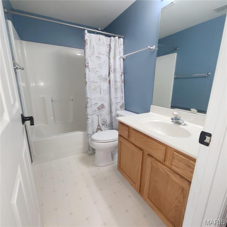 16802 Enderbush Lane Eureka, MO 63025 - Photo 18 of 35