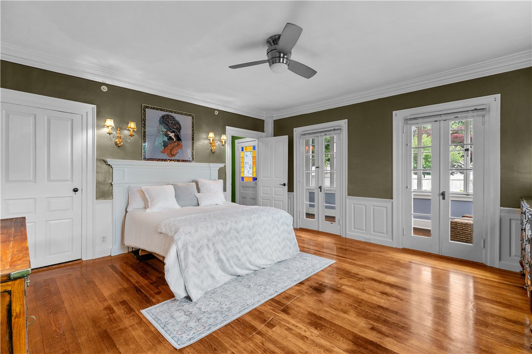 299 West Main Road Middletown, RI 02842 - Photo 21 of 49