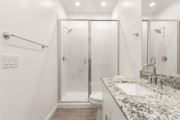 $2,295 | 4054 East Amoroso Drive, Gilbert, AZ 85296