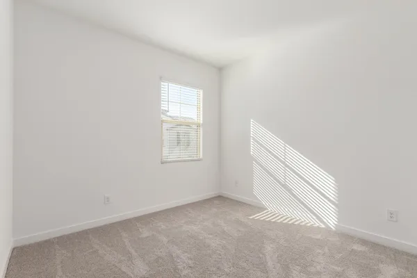 $2,295 | 4054 East Amoroso Drive, Gilbert, AZ 85296