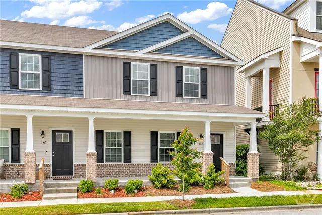 $2,400 | 110 Birch Circle, Port Wentworth, GA 31407