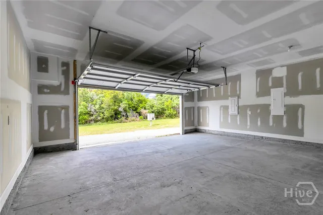 $2,400 | 110 Birch Circle, Port Wentworth, GA 31407