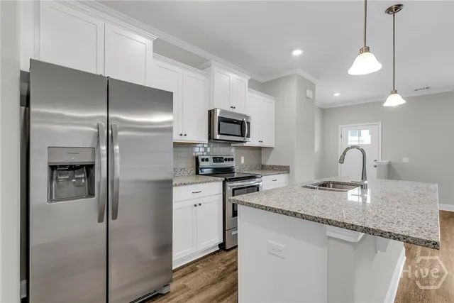 $2,400 | 110 Birch Circle, Port Wentworth, GA 31407