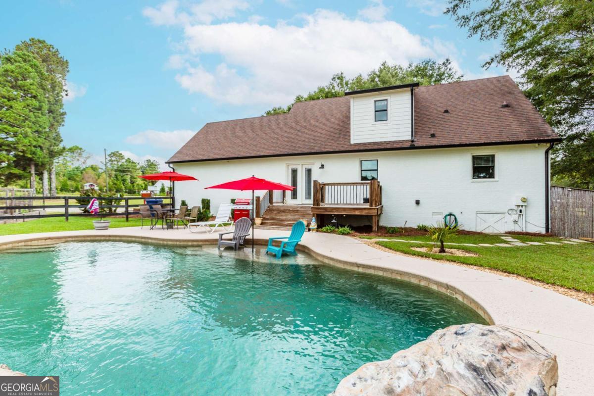 6441 Hog Mountain Road Bogart, GA 30622 - Photo 28 of 57 a front view of house with outdoor space and seating area