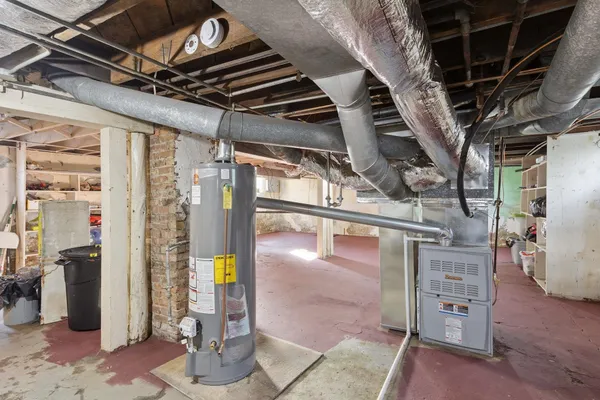 $225,000 | 434 16th Avenue, Rockford, IL 61104