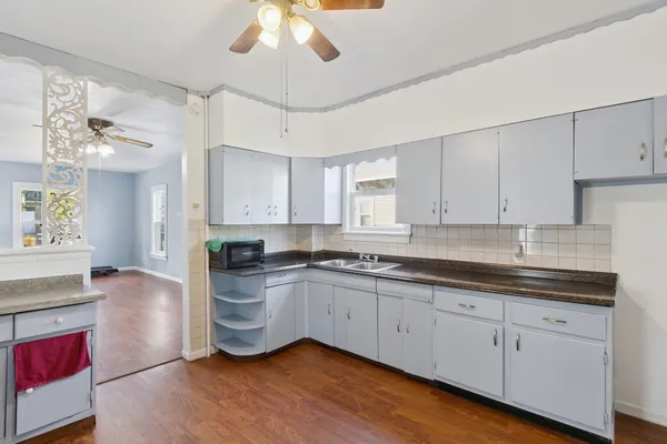 $225,000 | 434 16th Avenue, Rockford, IL 61104