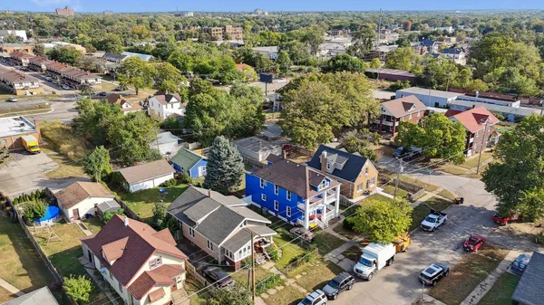 $225,000 | 434 16th Avenue, Rockford, IL 61104